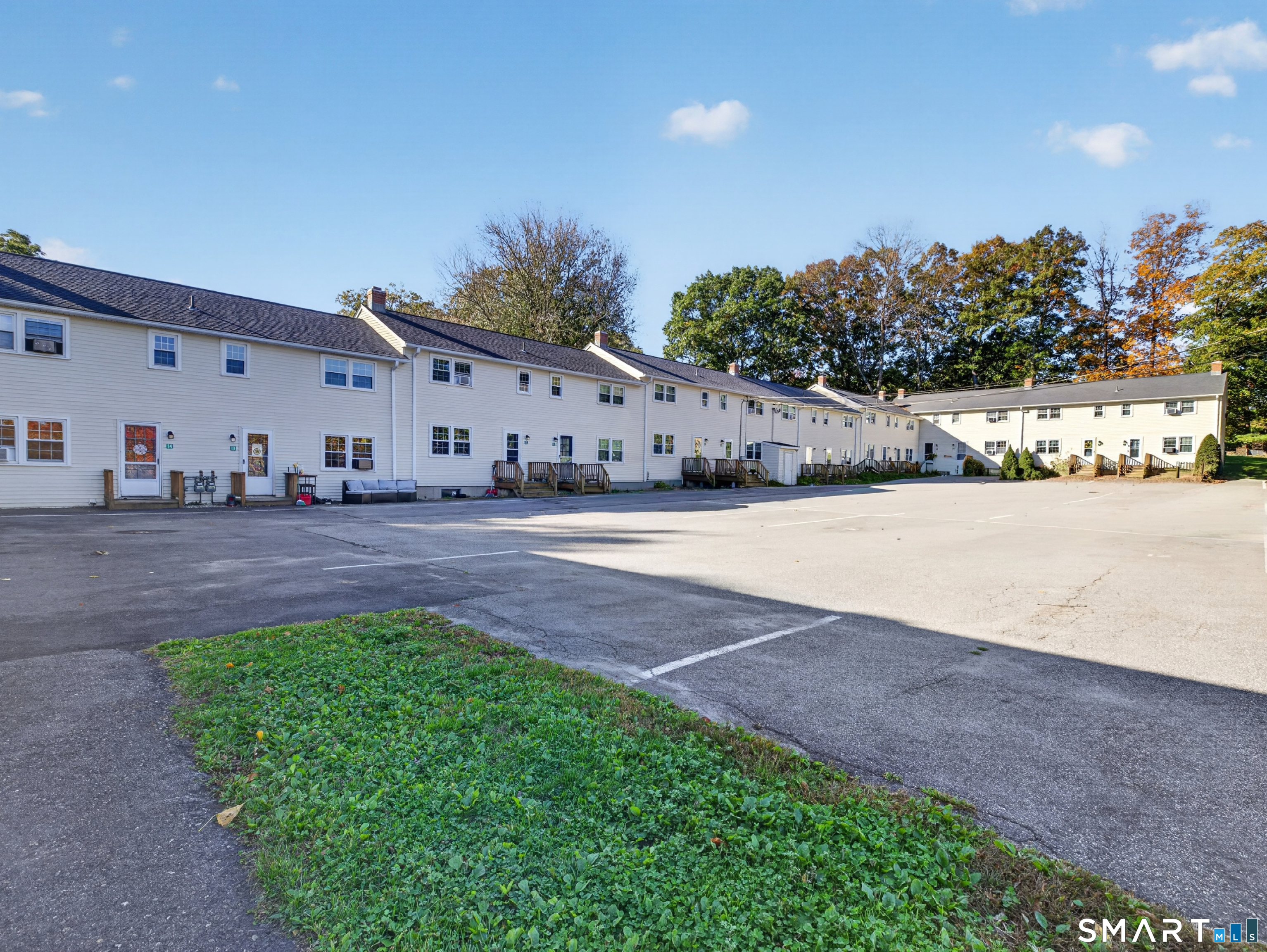 6 Carolina Drive Montville CT 06370