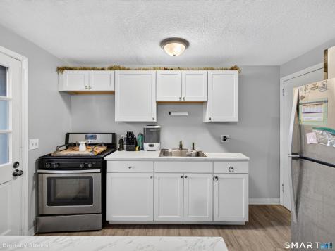 6 Carolina Drive Montville CT 06370