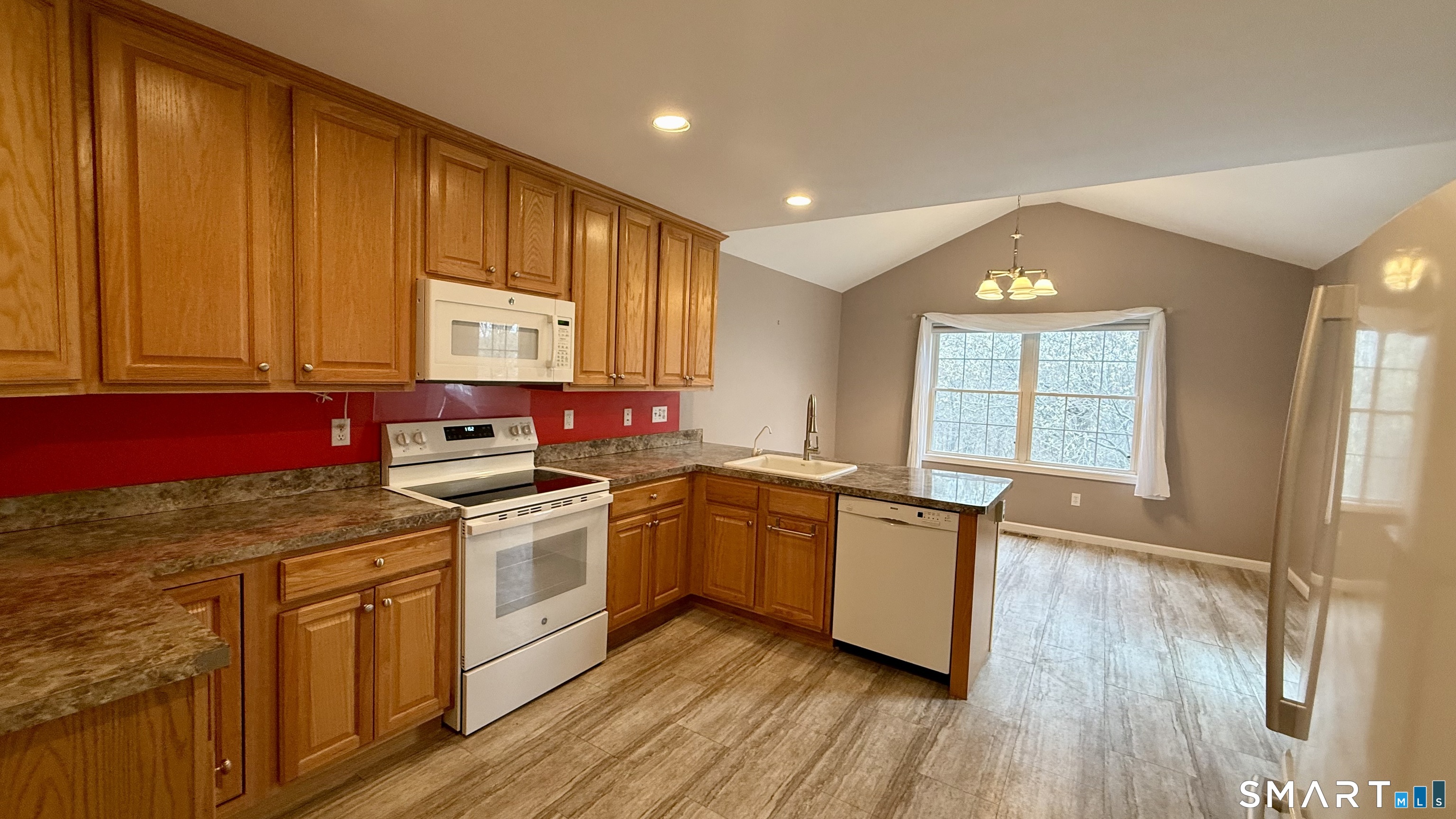 55 Ninas Way Manchester CT 06040