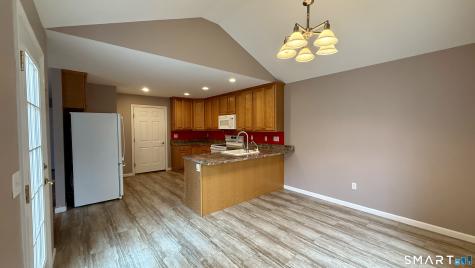 55 Ninas Way Manchester CT 06040