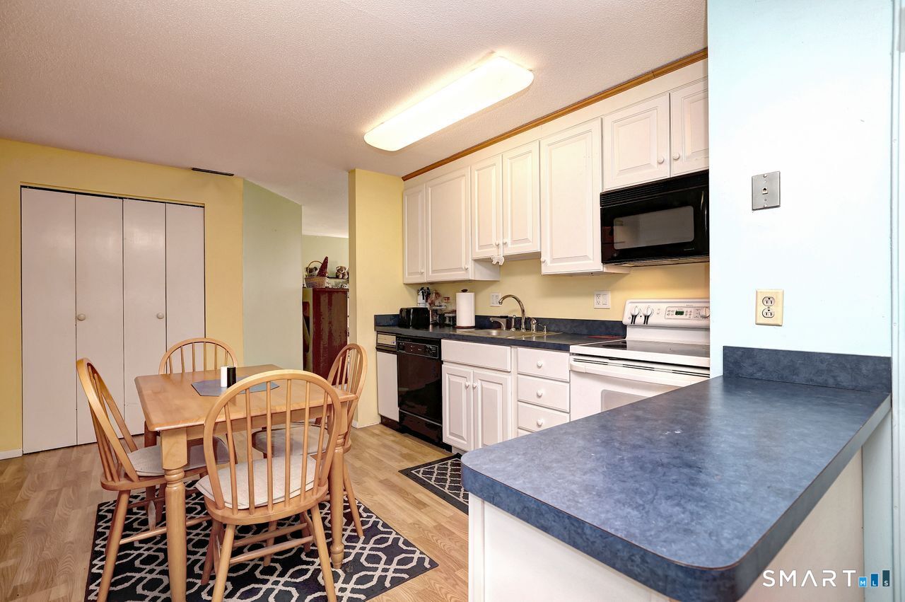 146 Springside Avenue New Haven CT 06515