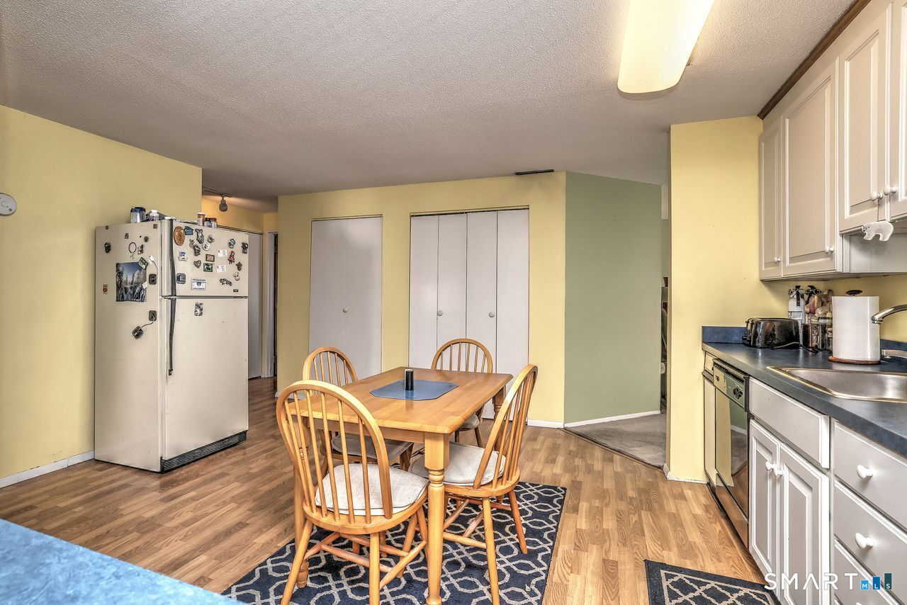 146 Springside Avenue New Haven CT 06515