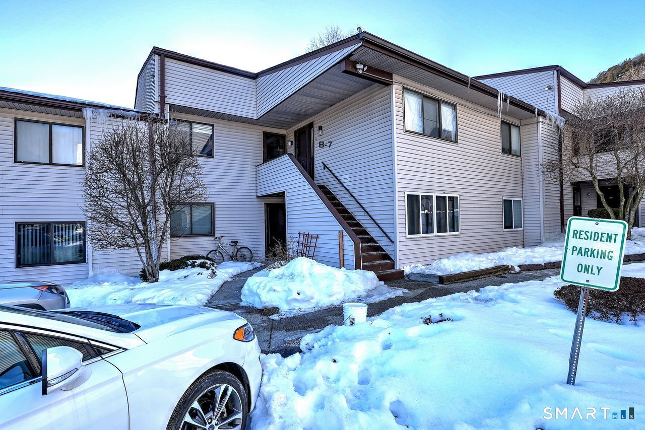 146 Springside Avenue New Haven CT 06515