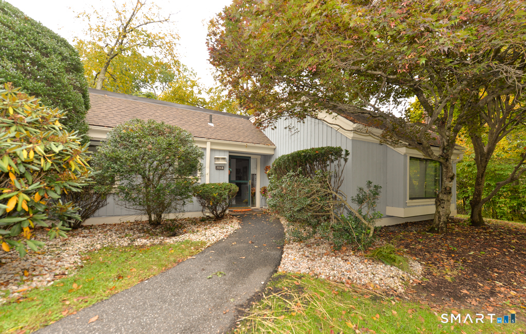 1004 Heritage Village Southbury CT 06488