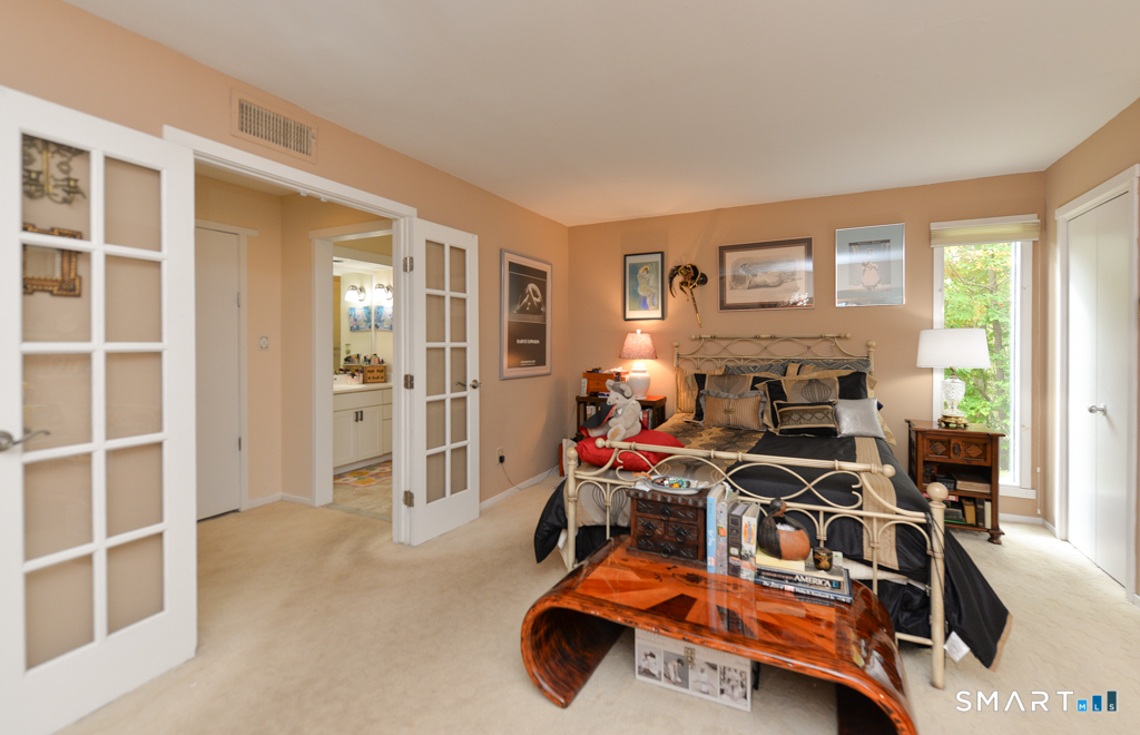 1004 Heritage Village Southbury CT 06488