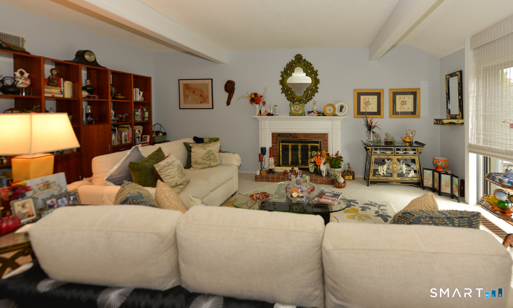 1004 Heritage Village Southbury CT 06488