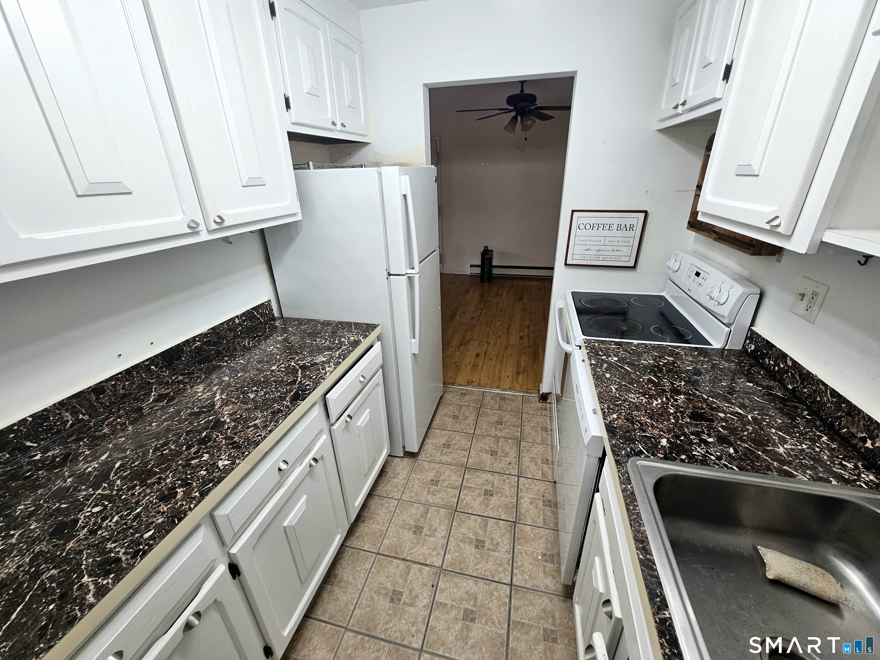 20 Thompson Road Manchester CT 06040