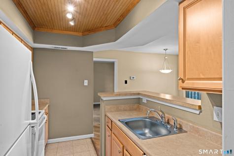87 Leafwood Lane Groton CT 06340