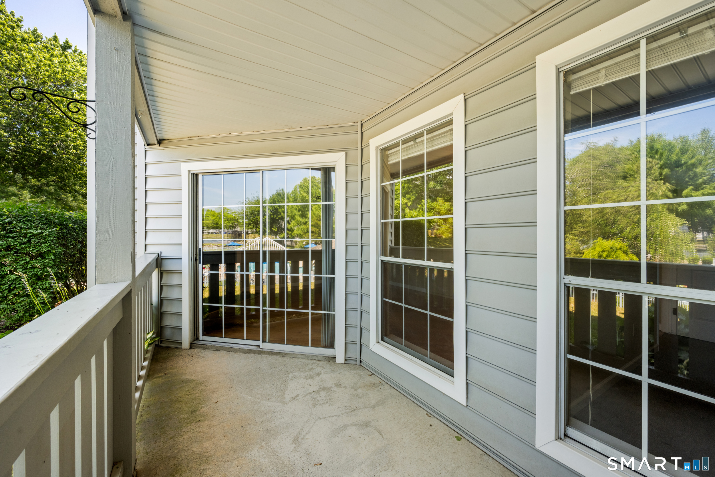87 Leafwood Lane Groton CT 06340