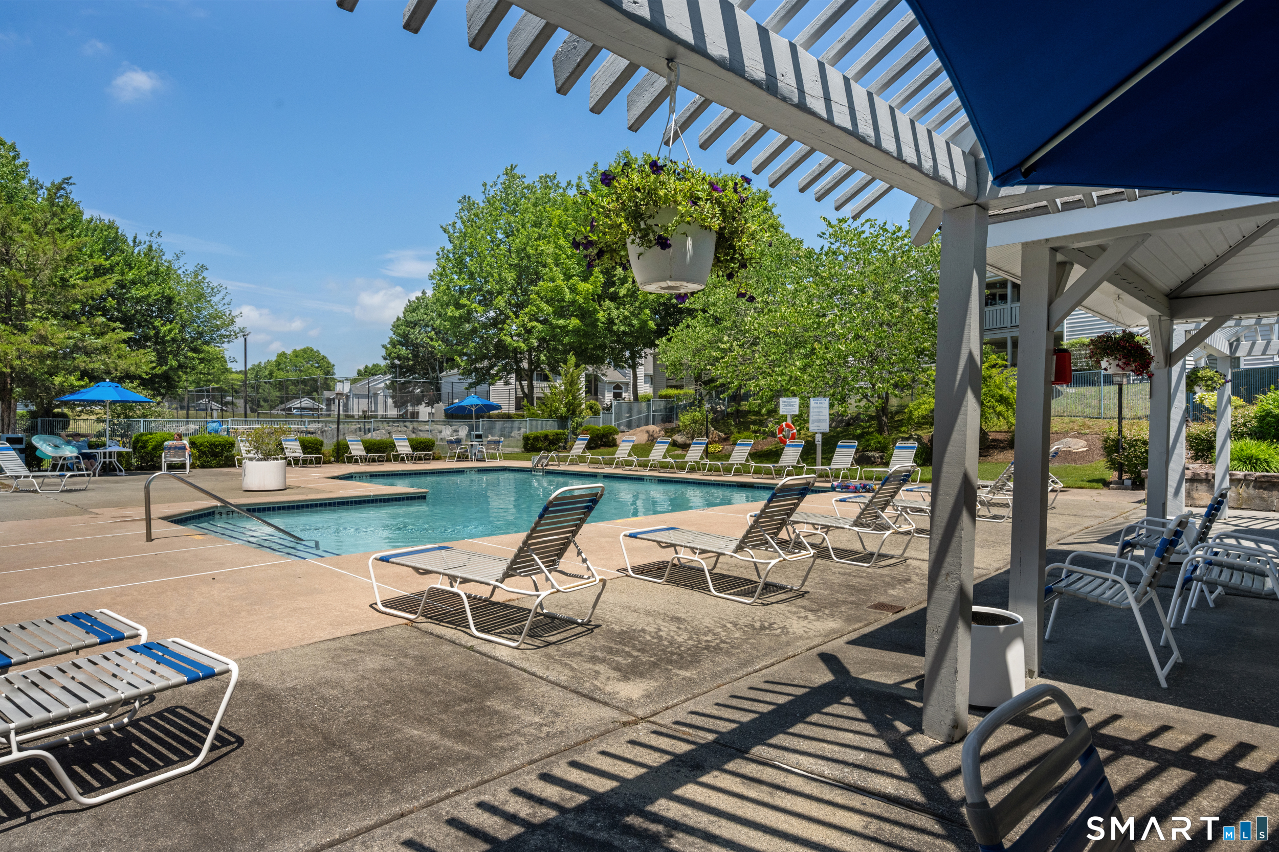 87 Leafwood Lane Groton CT 06340