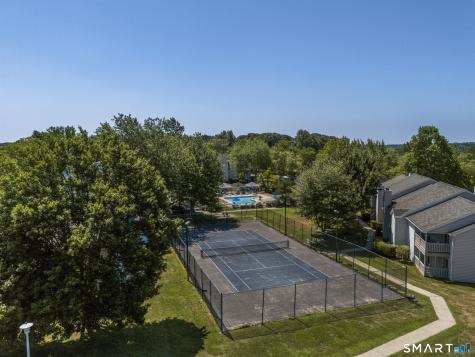 87 Leafwood Lane Groton CT 06340