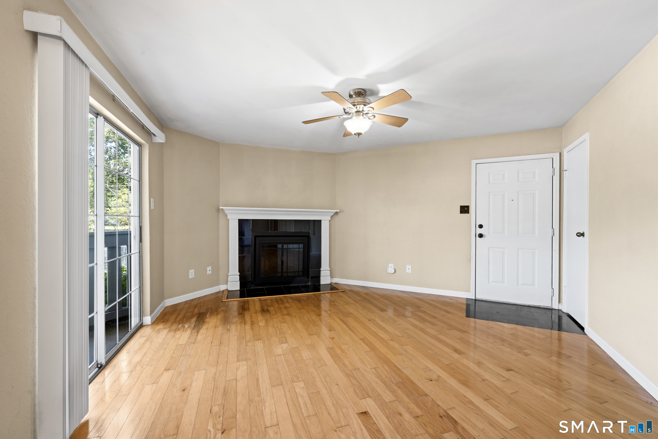 87 Leafwood Lane Groton CT 06340