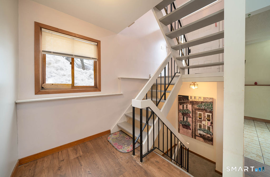 219 Twin Lakes Road North Branford CT 06471