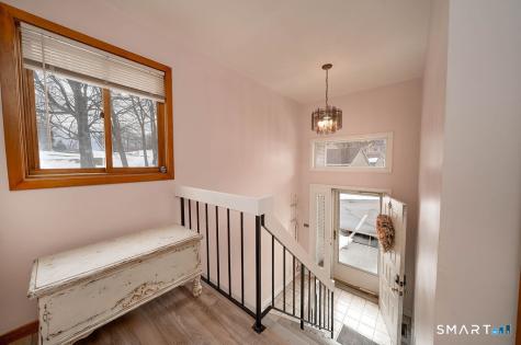 219 Twin Lakes Road North Branford CT 06471