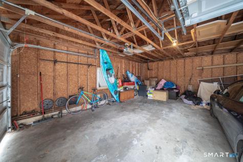 219 Twin Lakes Road North Branford CT 06471