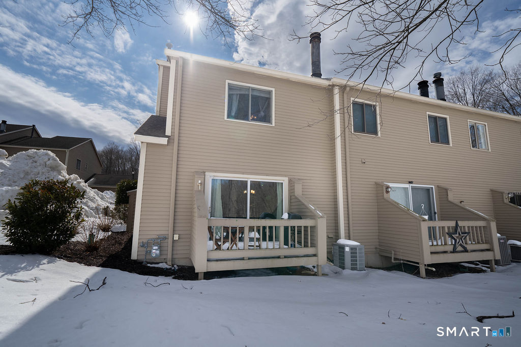 219 Twin Lakes Road North Branford CT 06471