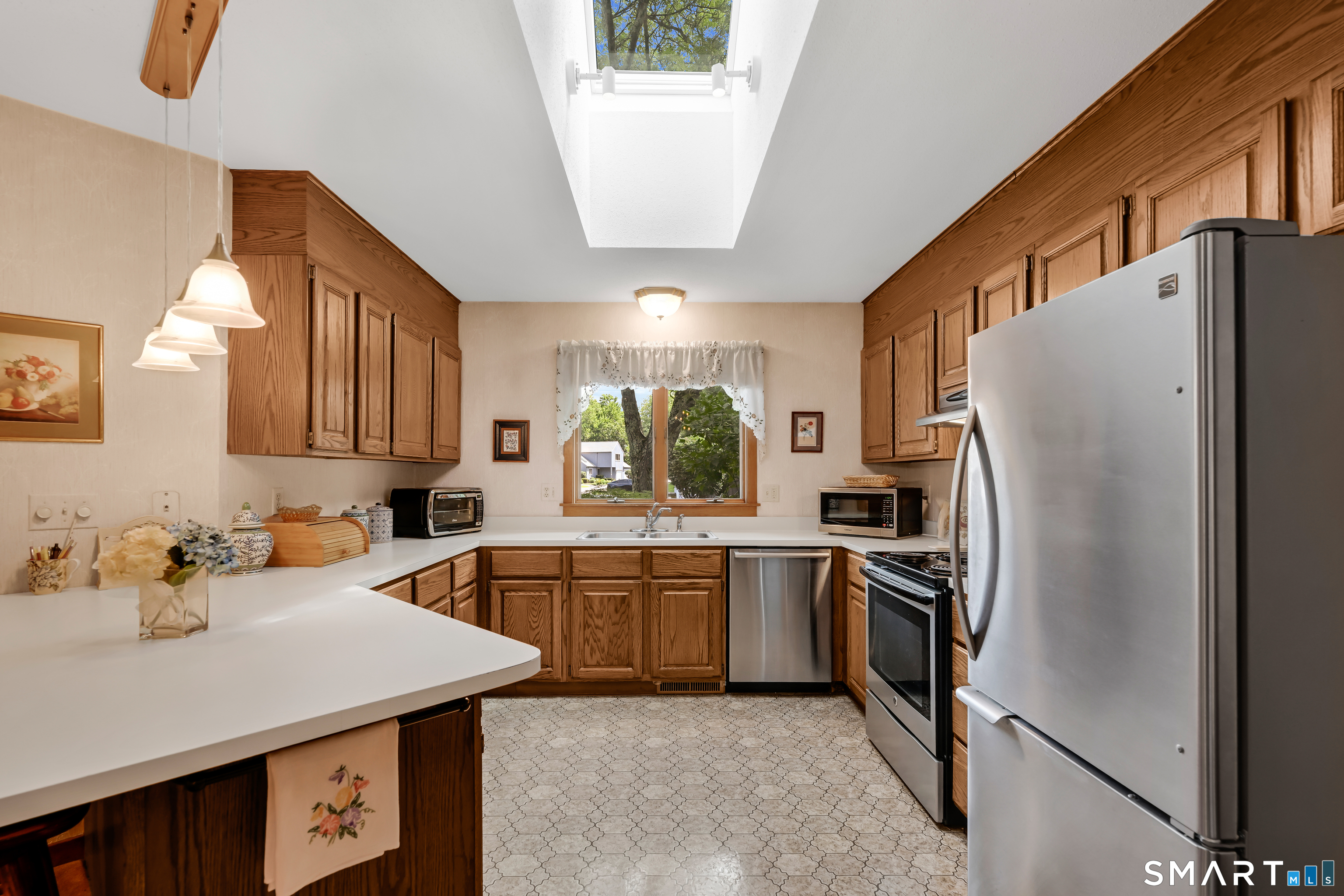 1469 Farmington Avenue Bristol CT 06010