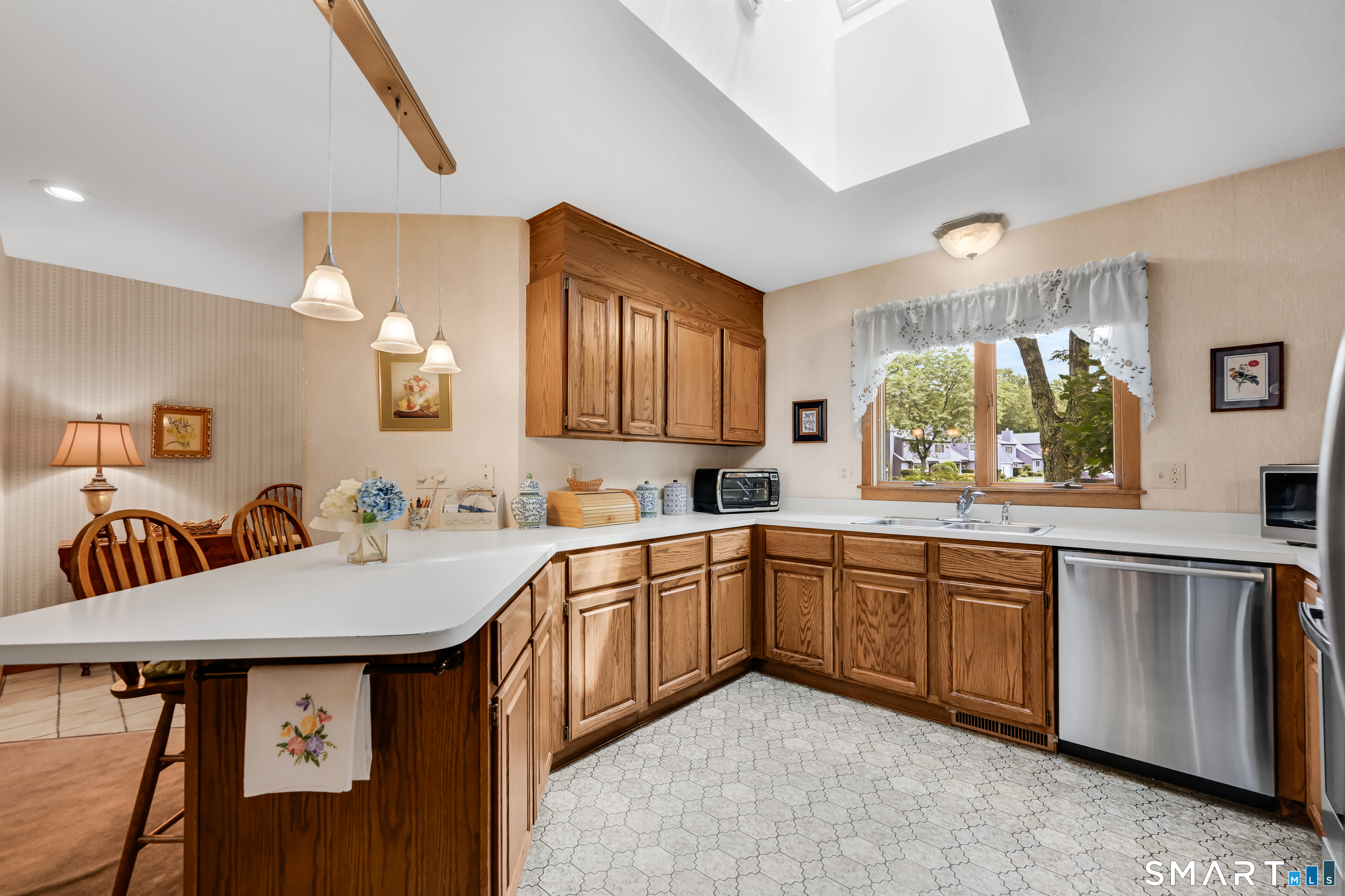 1469 Farmington Avenue Bristol CT 06010