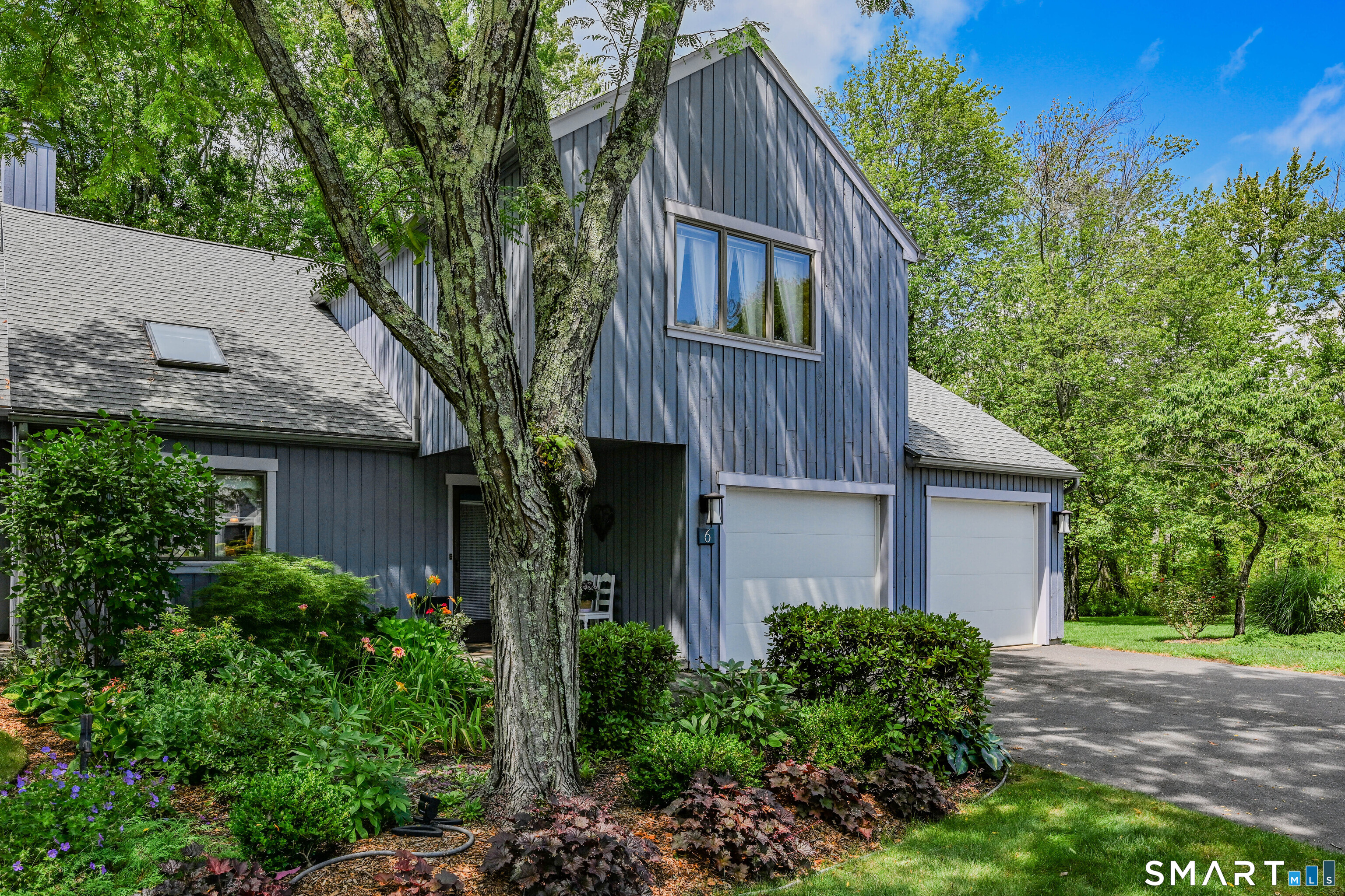 1469 Farmington Avenue Bristol CT 06010