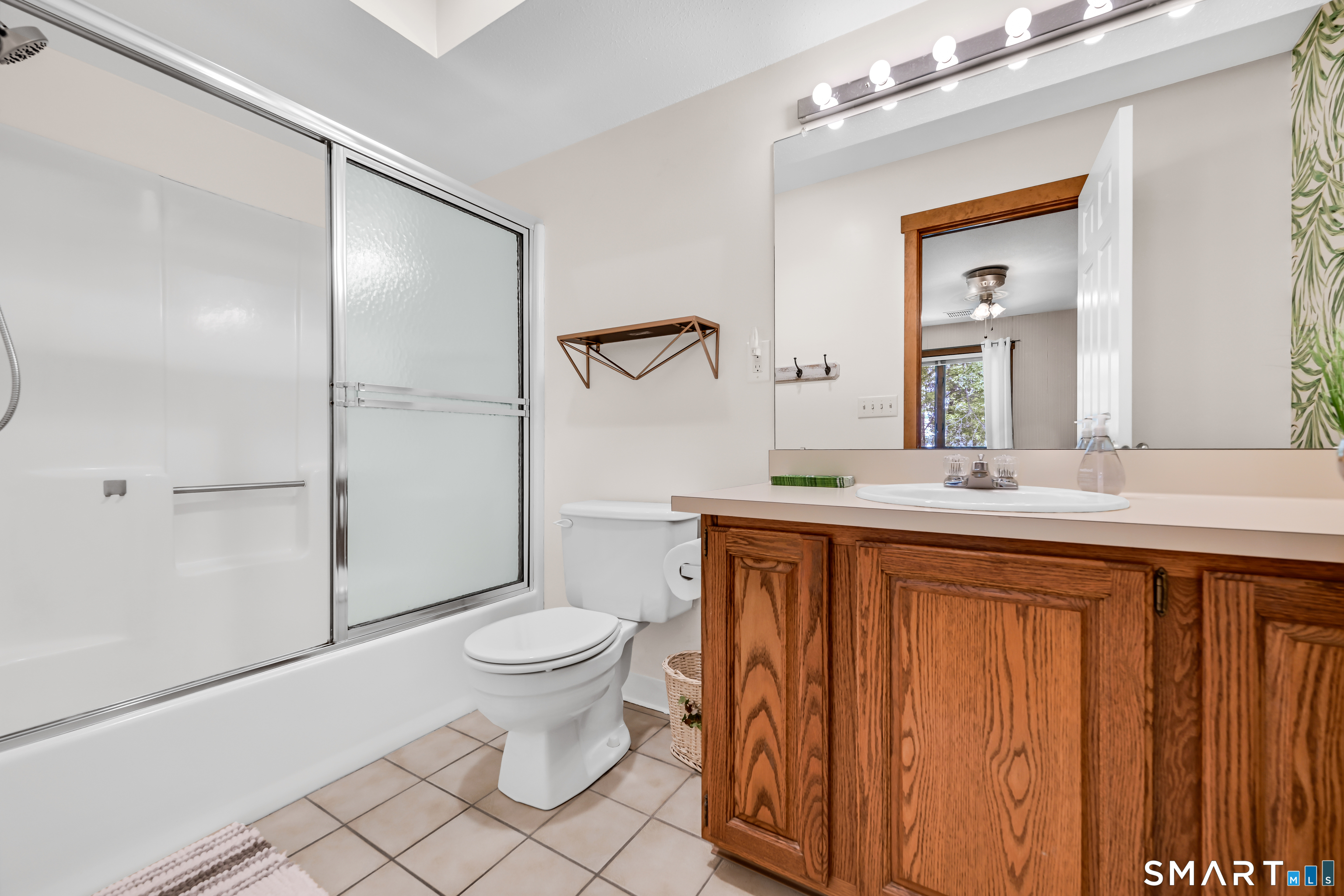 1469 Farmington Avenue Bristol CT 06010
