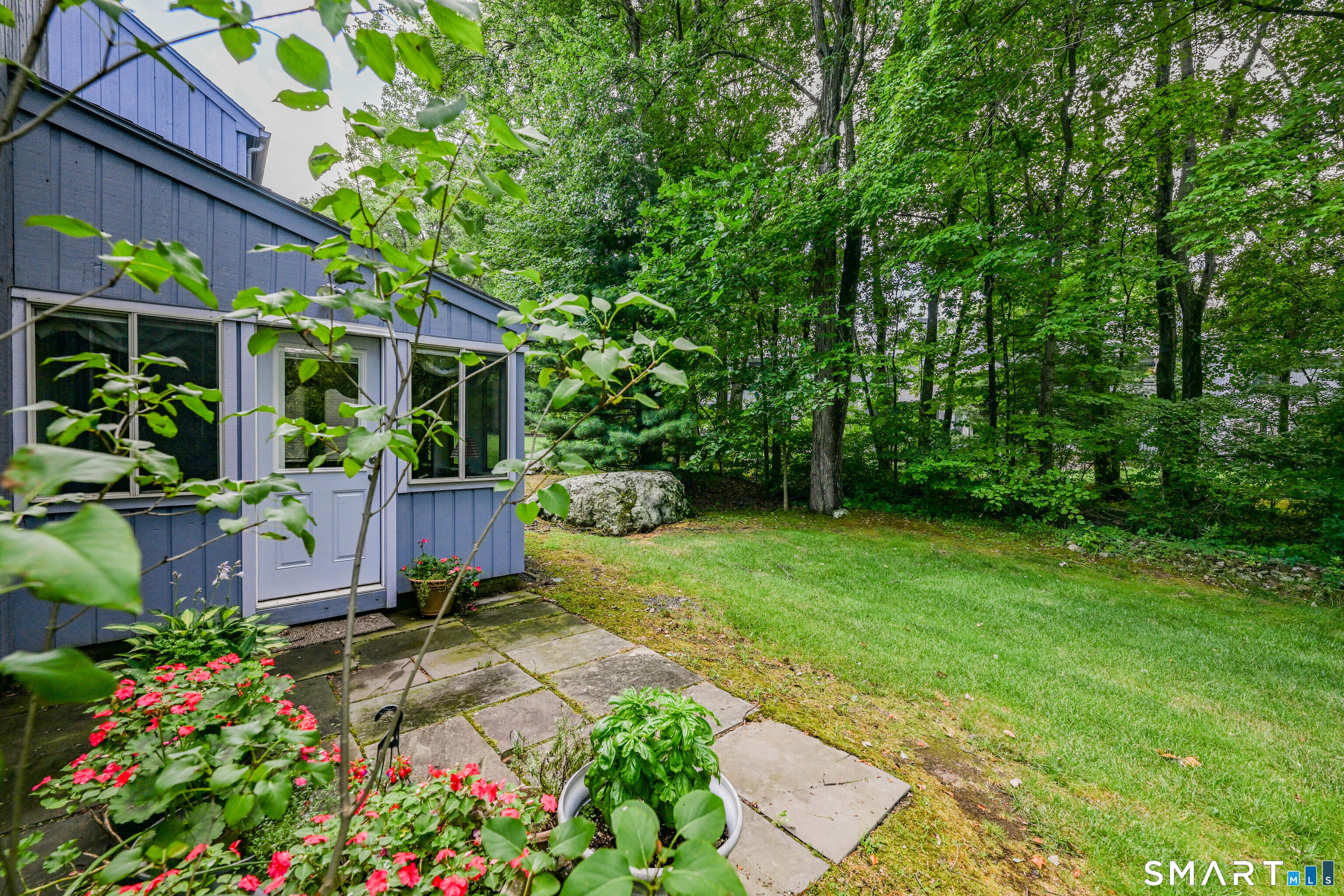 1469 Farmington Avenue Bristol CT 06010