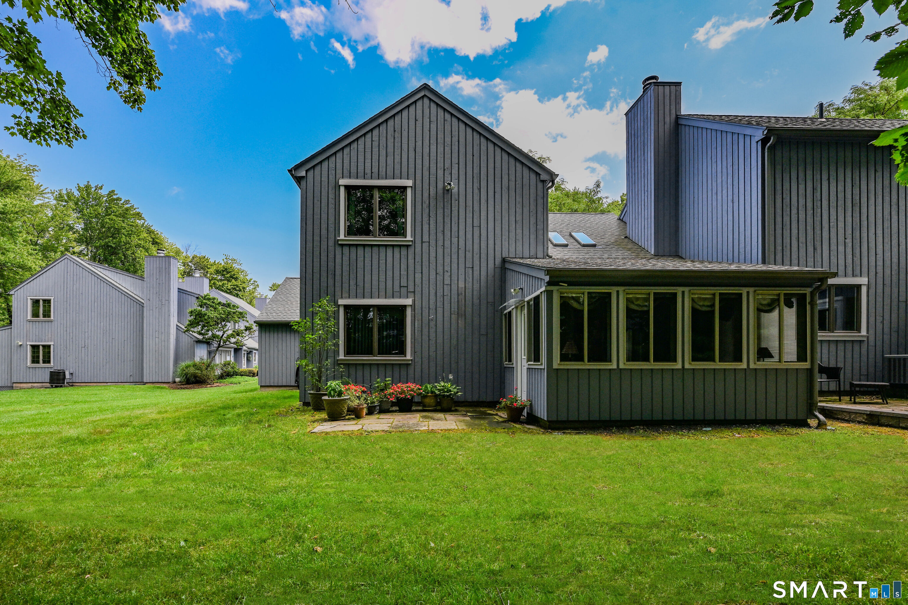 1469 Farmington Avenue Bristol CT 06010