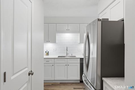 49 Bay Path Way Branford CT 06405