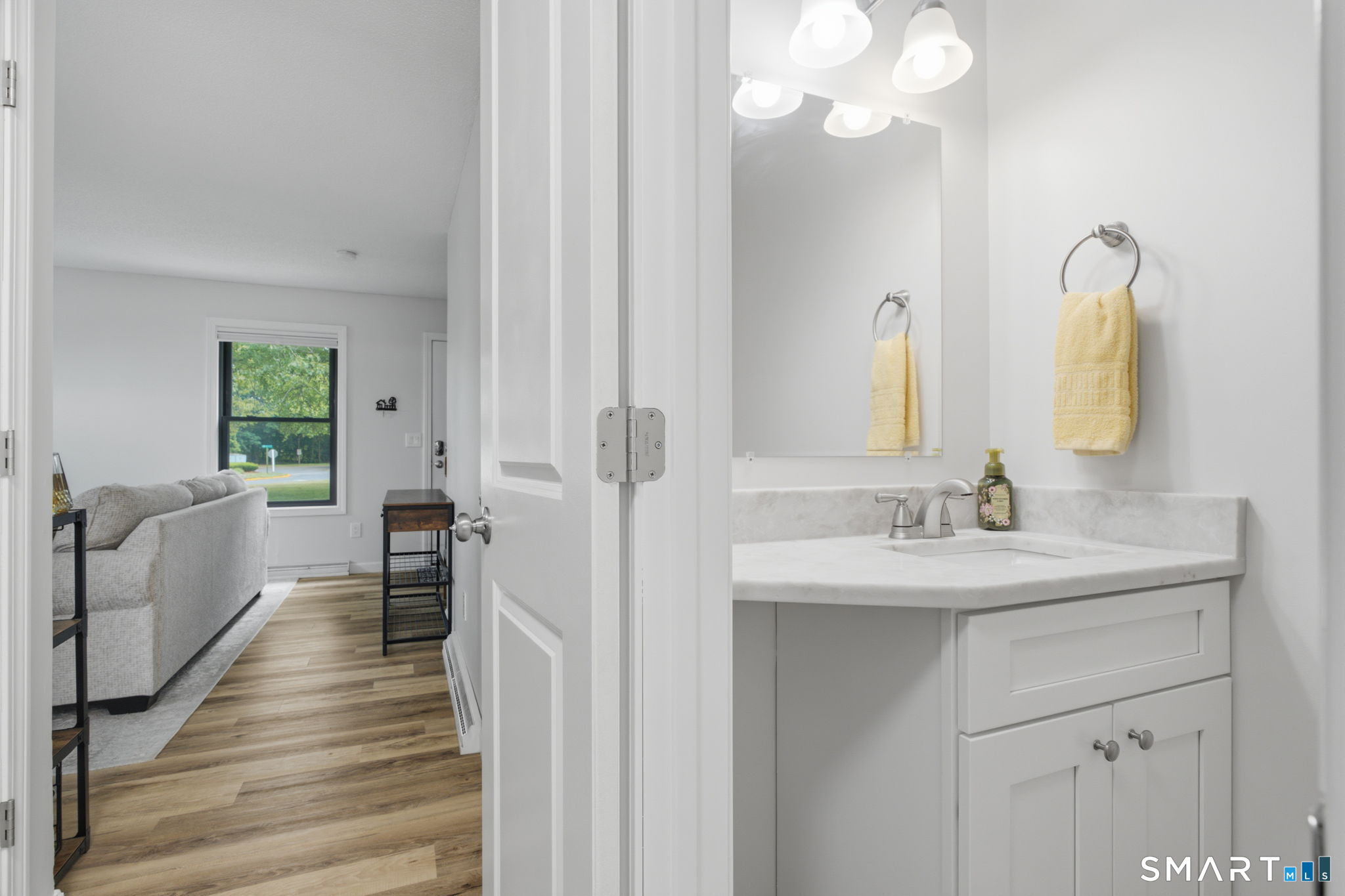 49 Bay Path Way Branford CT 06405