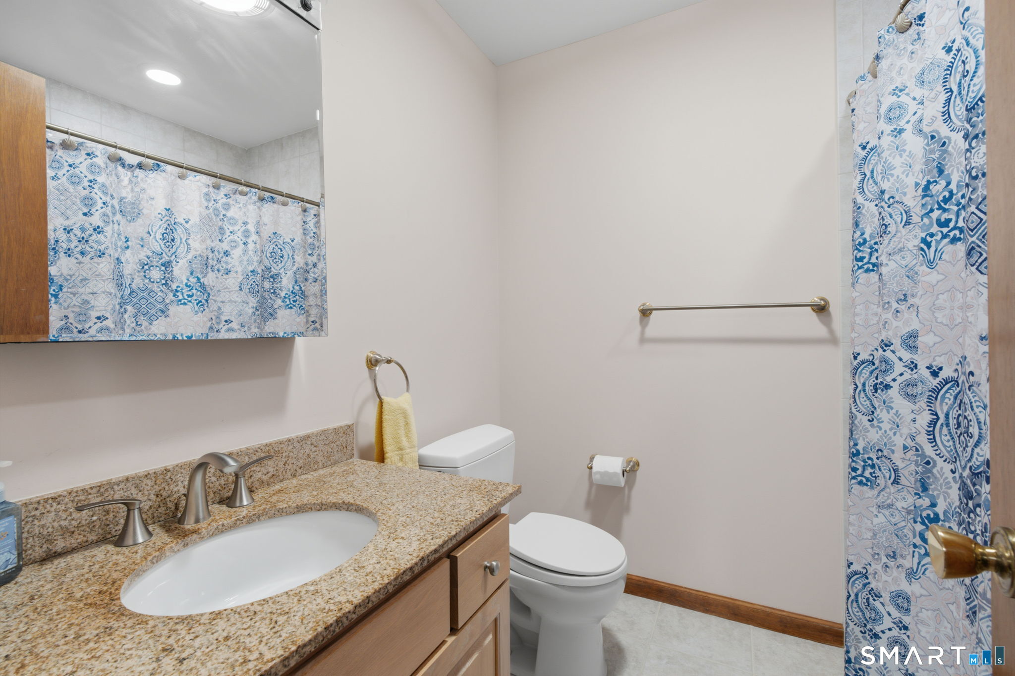 49 Bay Path Way Branford CT 06405