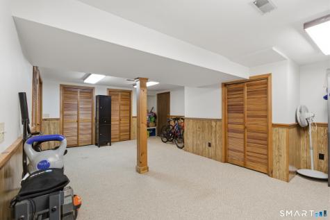 49 Bay Path Way Branford CT 06405