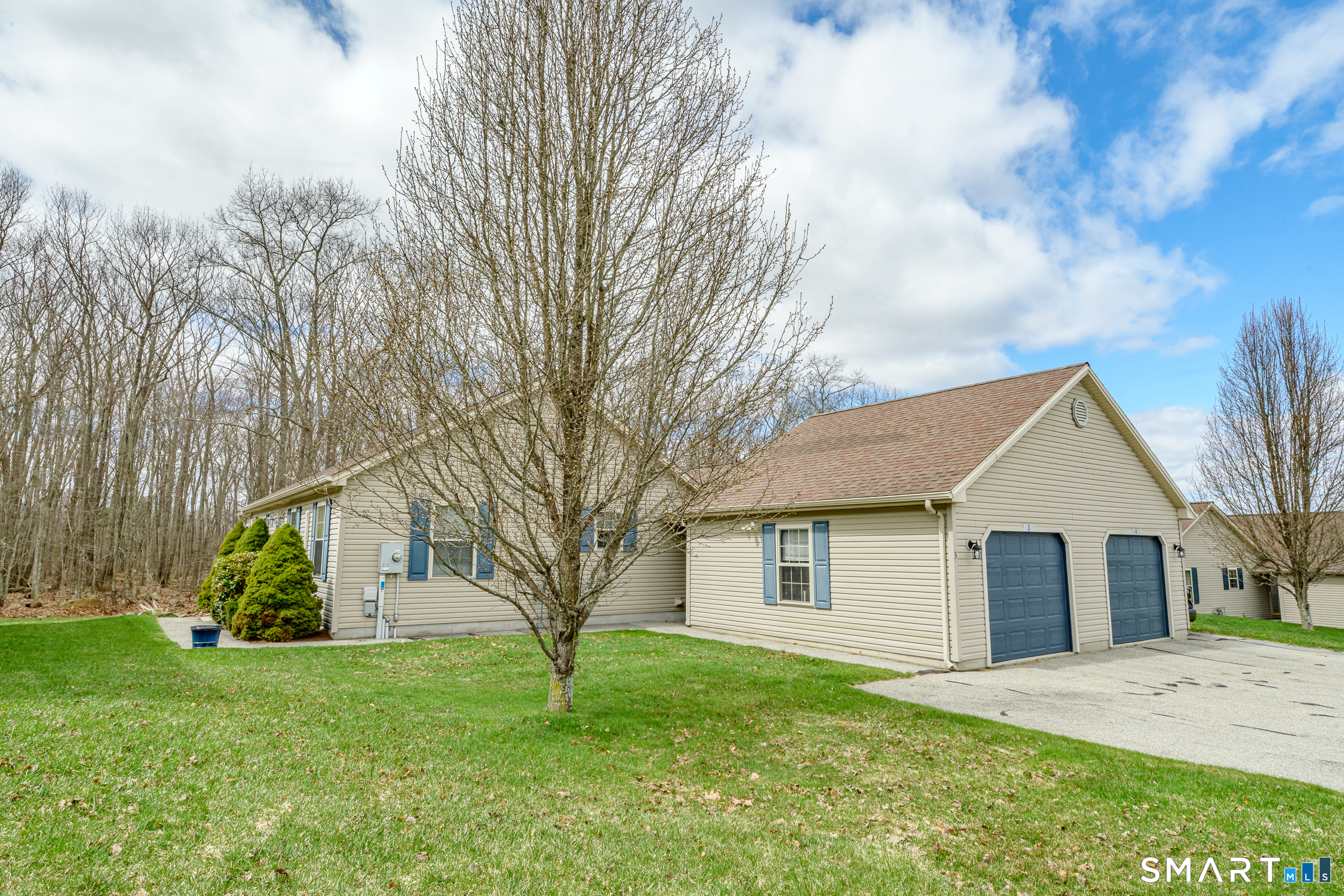 3 Oriole Drive Killingly CT 06239