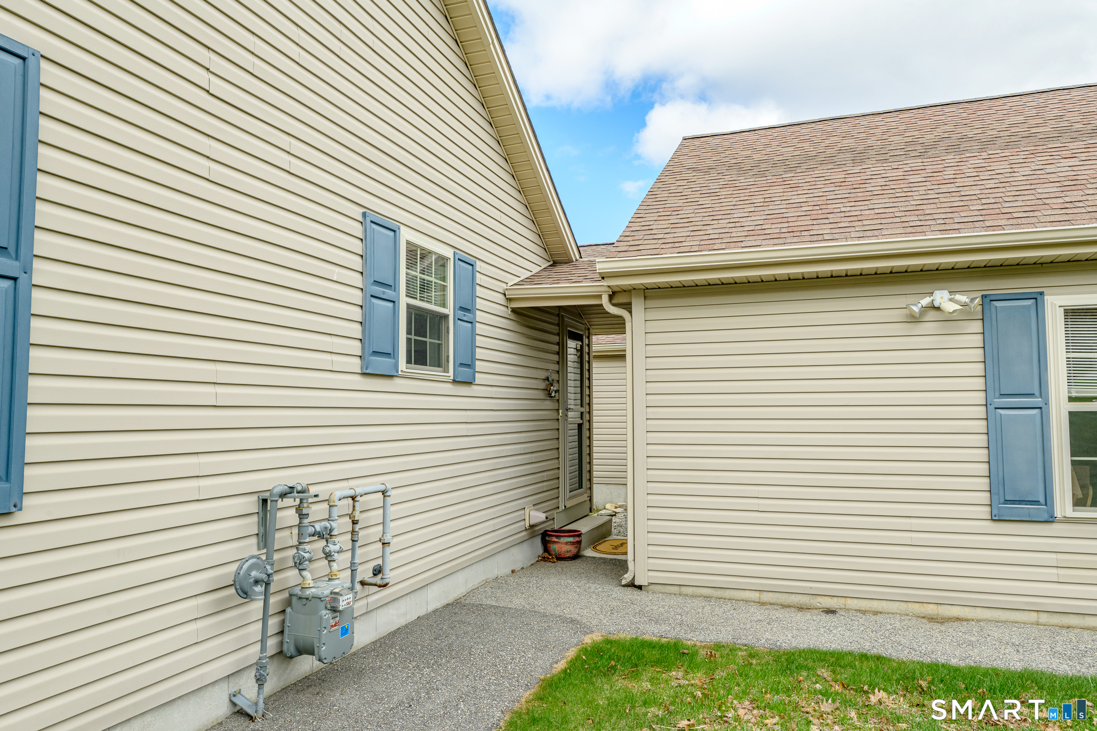 3 Oriole Drive Killingly CT 06239