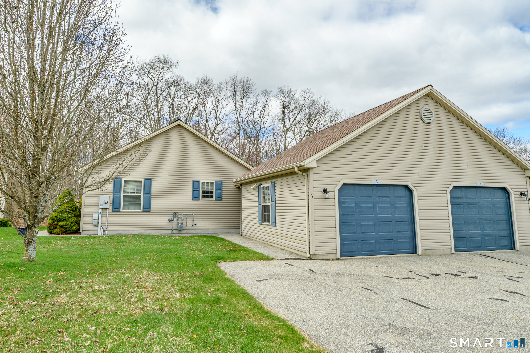 3 Oriole Drive Killingly CT 06239