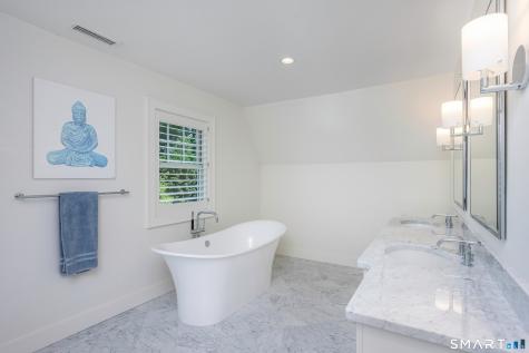 333 West Avenue Darien CT 06820