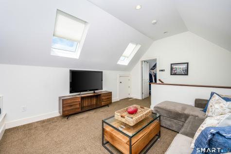 333 West Avenue Darien CT 06820