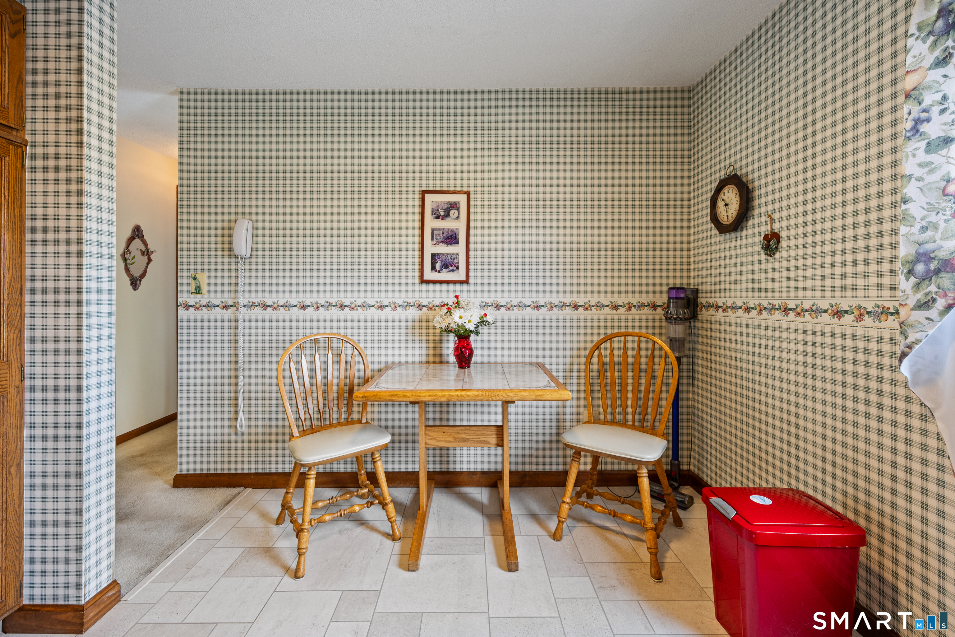 18 Tabshey Court Wethersfield CT 06109
