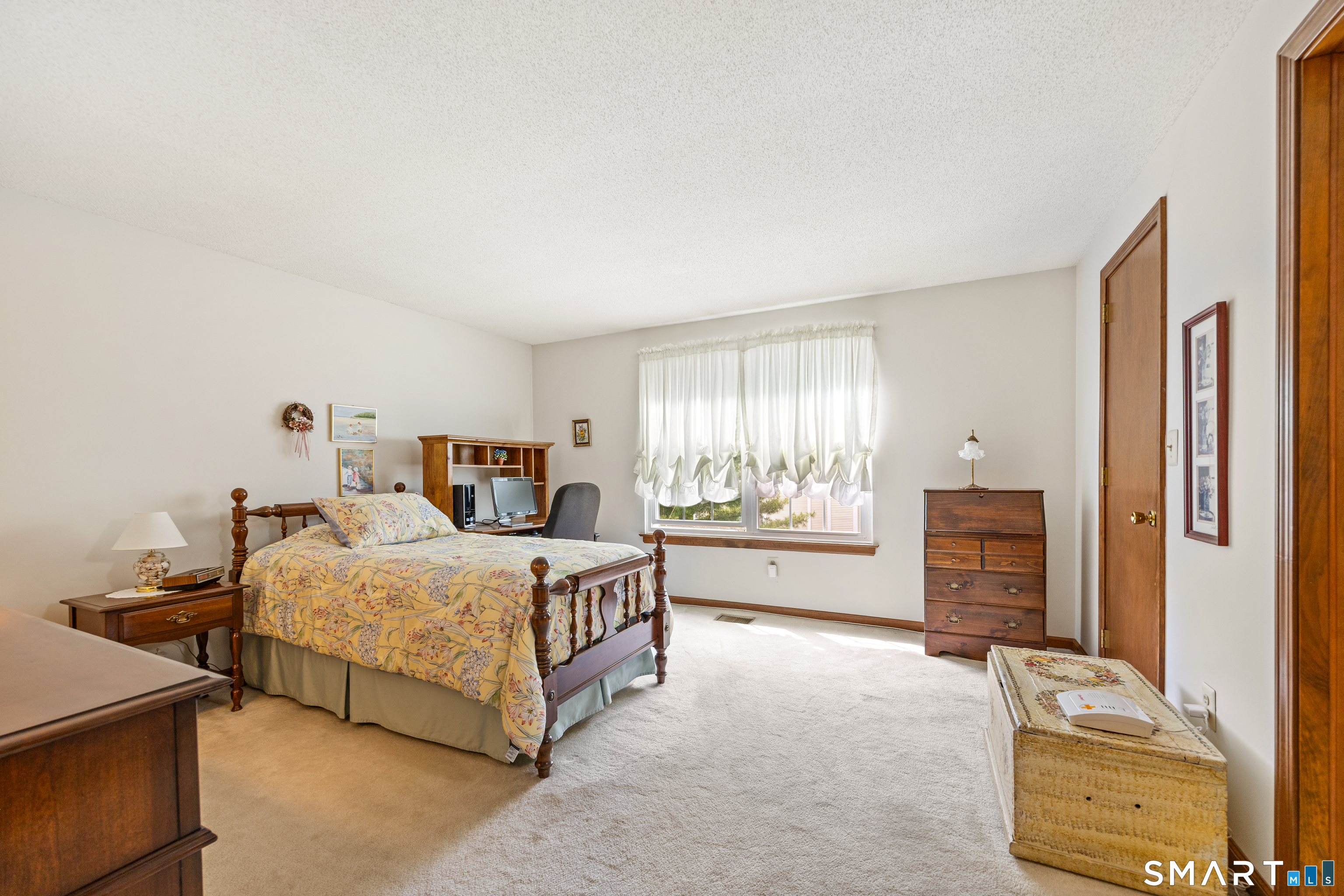 18 Tabshey Court Wethersfield CT 06109