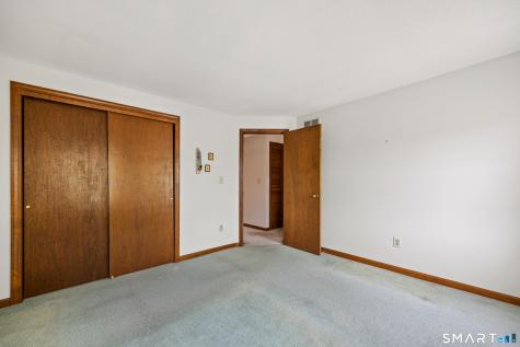 18 Tabshey Court Wethersfield CT 06109
