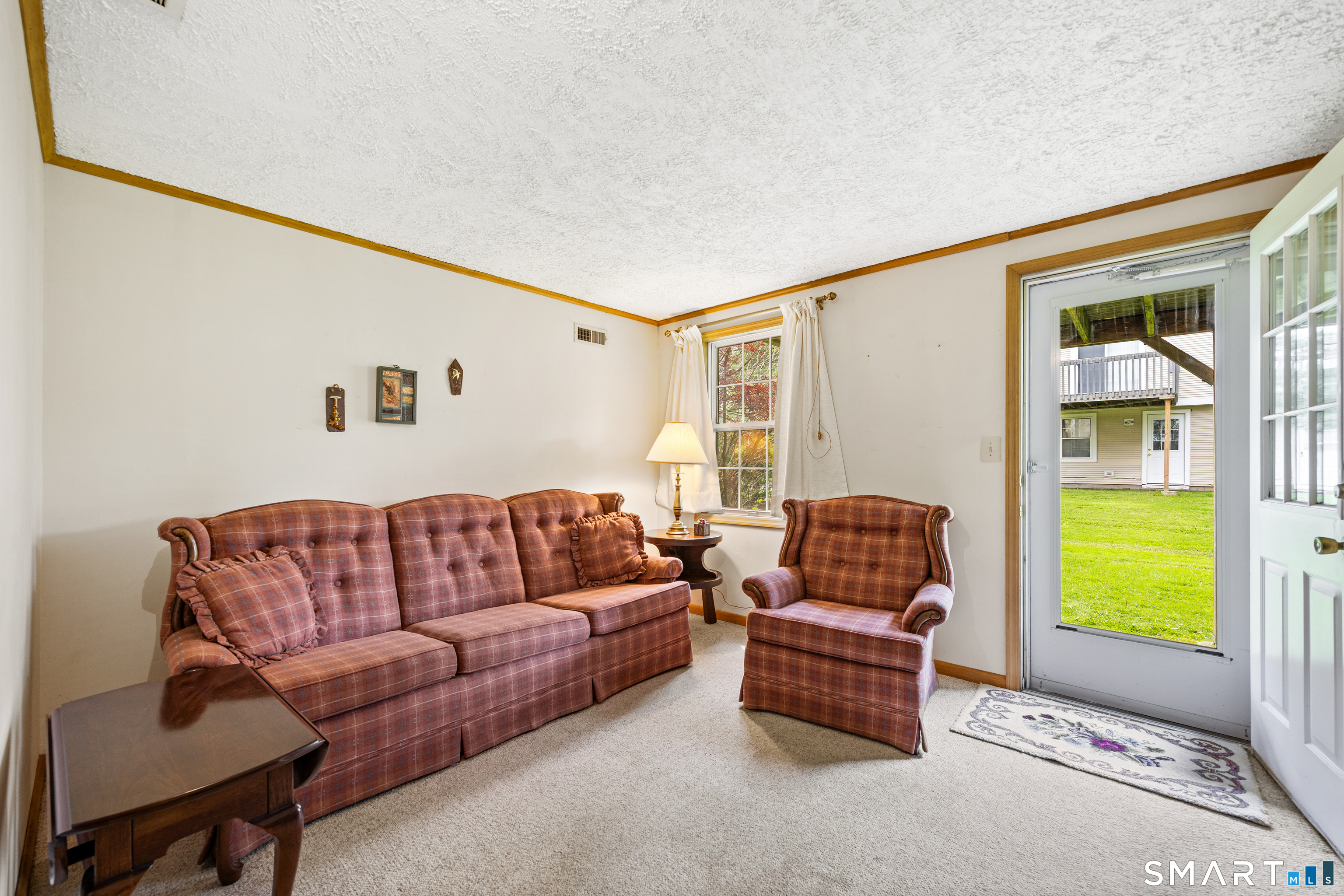18 Tabshey Court Wethersfield CT 06109