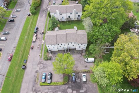 18 Tabshey Court Wethersfield CT 06109
