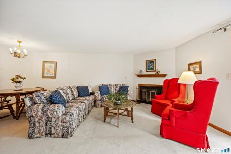 18 Tabshey Court Wethersfield CT 06109