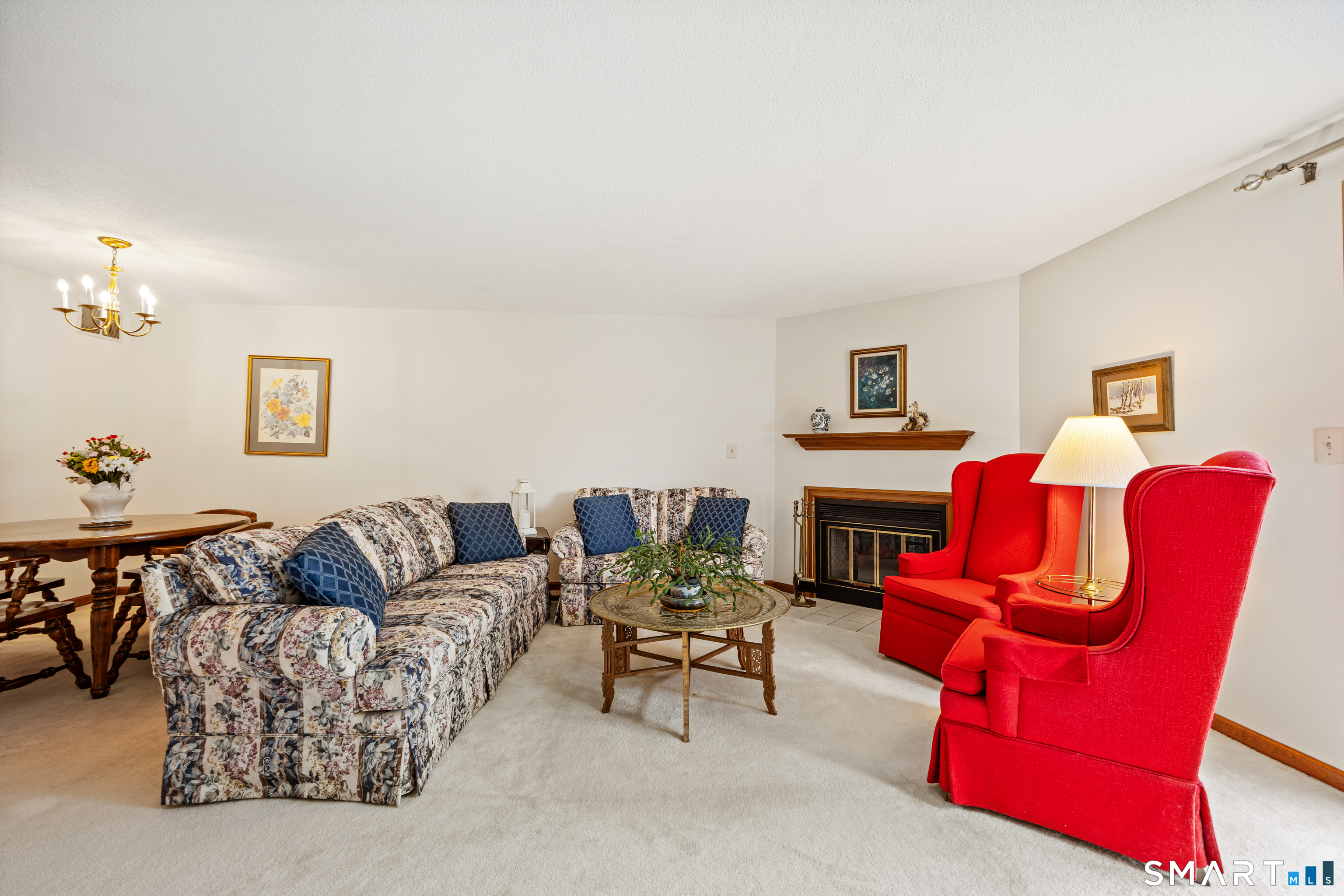 18 Tabshey Court Wethersfield CT 06109
