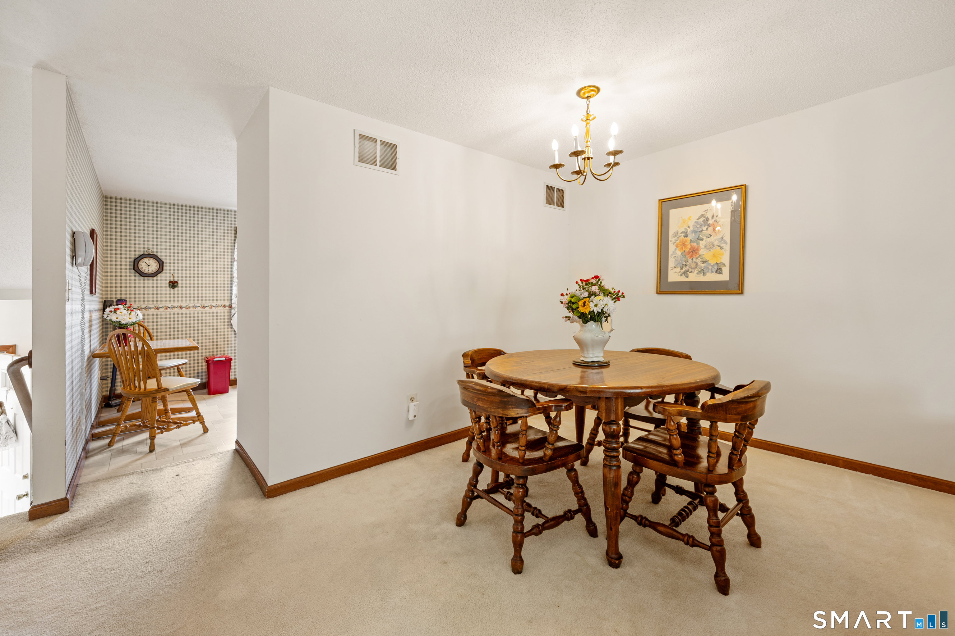 18 Tabshey Court Wethersfield CT 06109