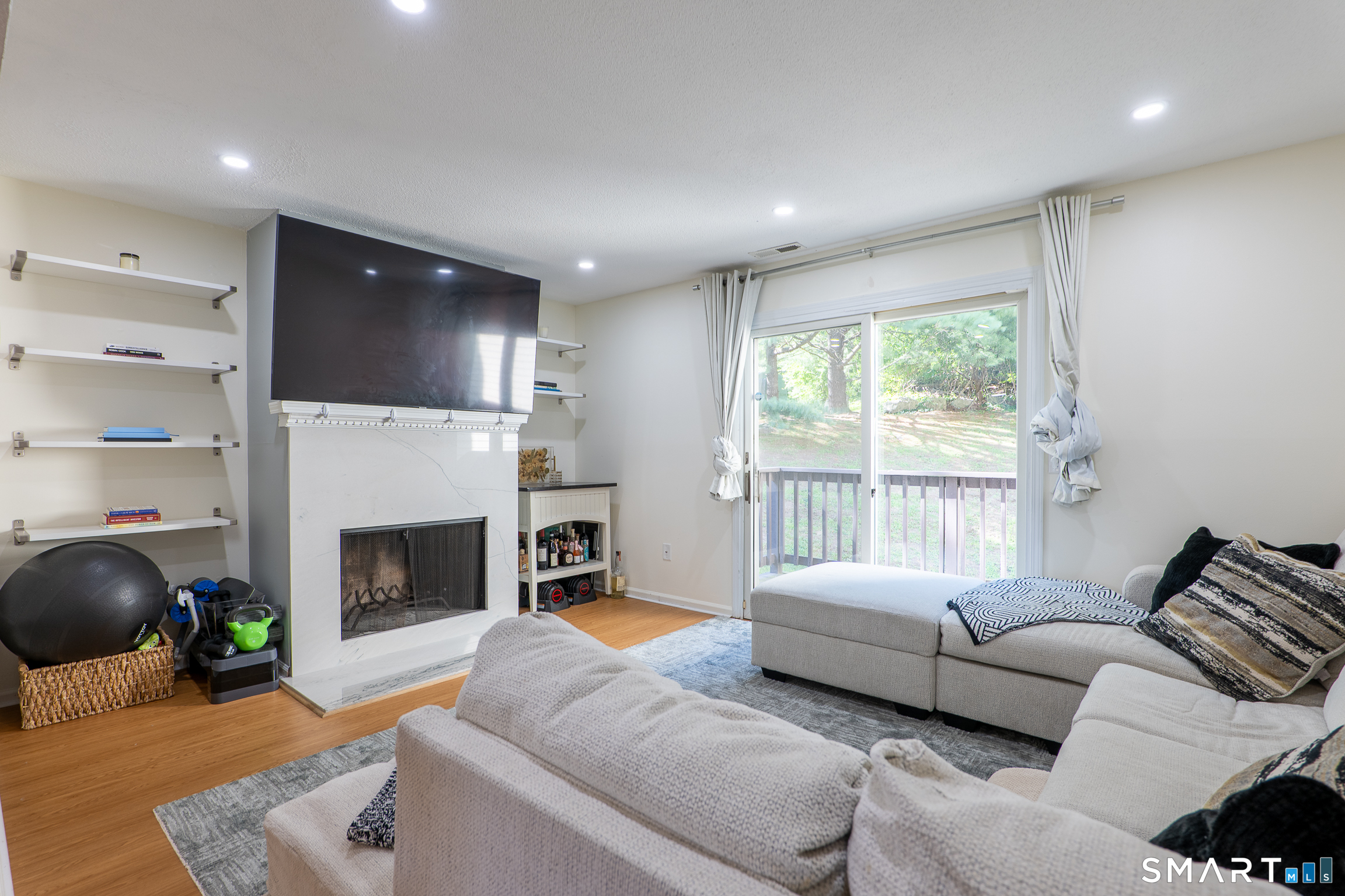 25 Padanaram Road Danbury CT 06811