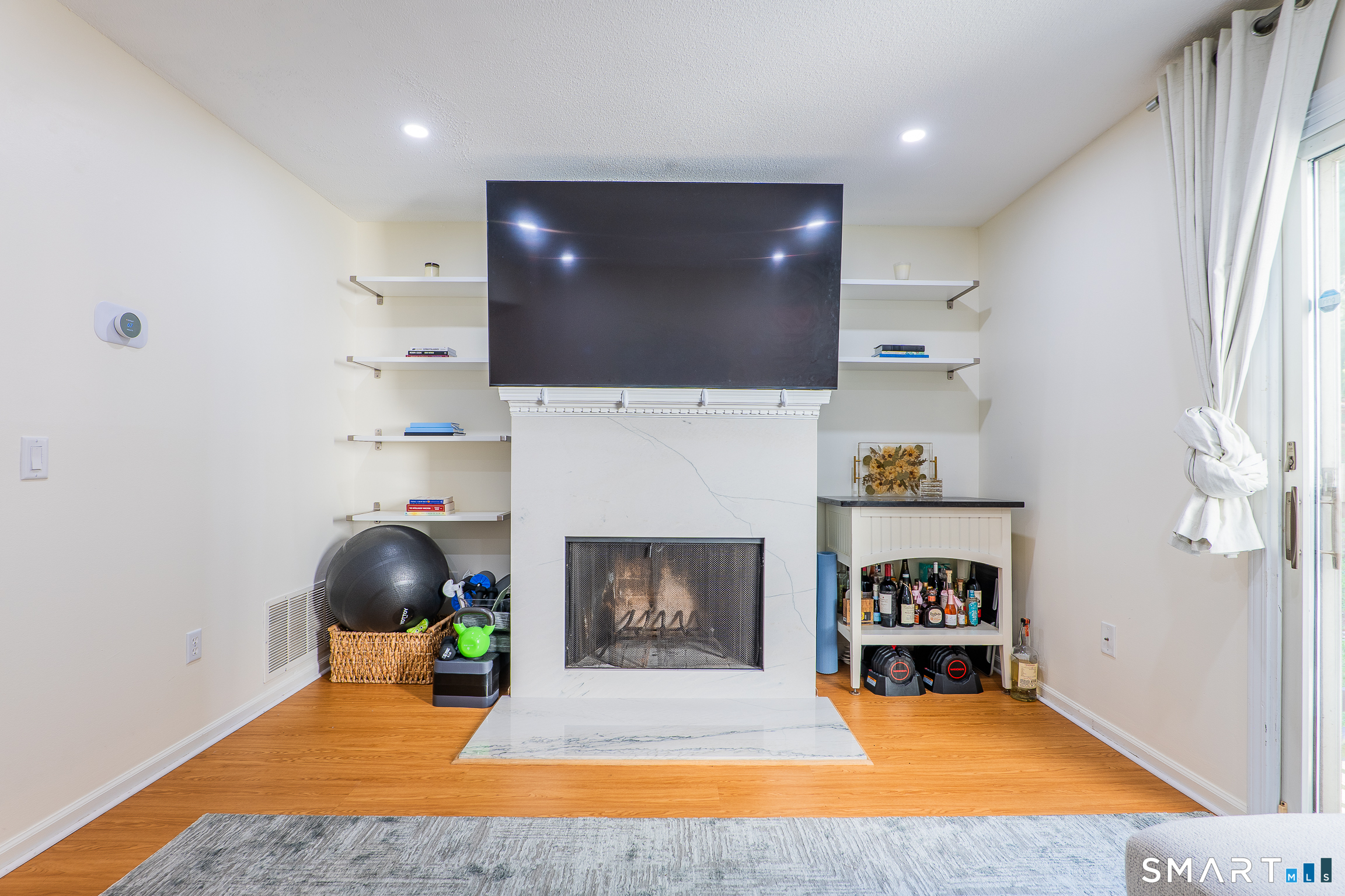 25 Padanaram Road Danbury CT 06811