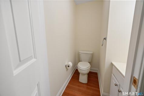 33 Allison Way East Haven CT 06512