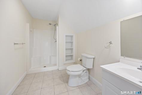 33 Allison Way East Haven CT 06512