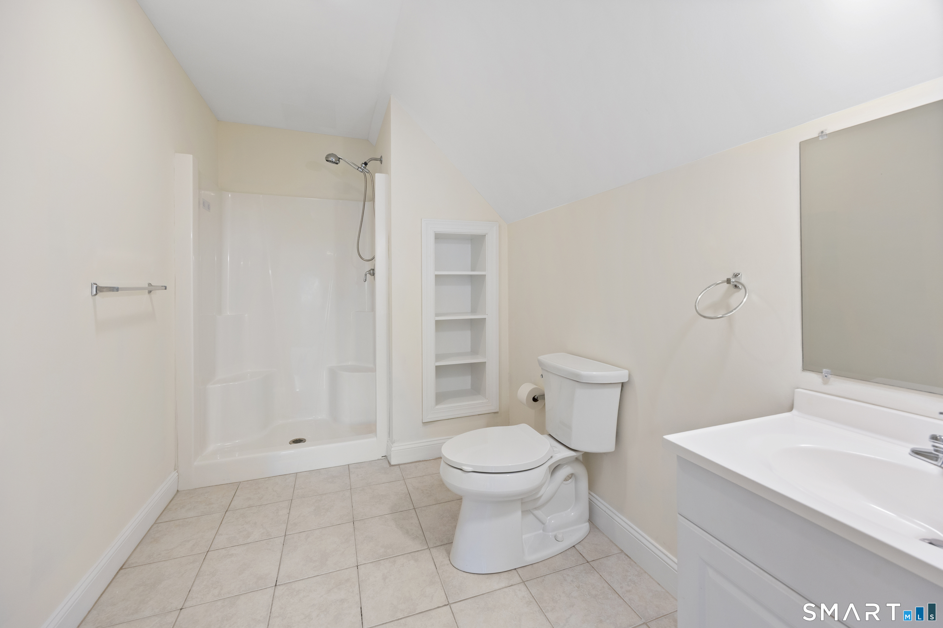 33 Allison Way East Haven CT 06512