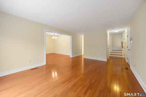 33 Allison Way East Haven CT 06512