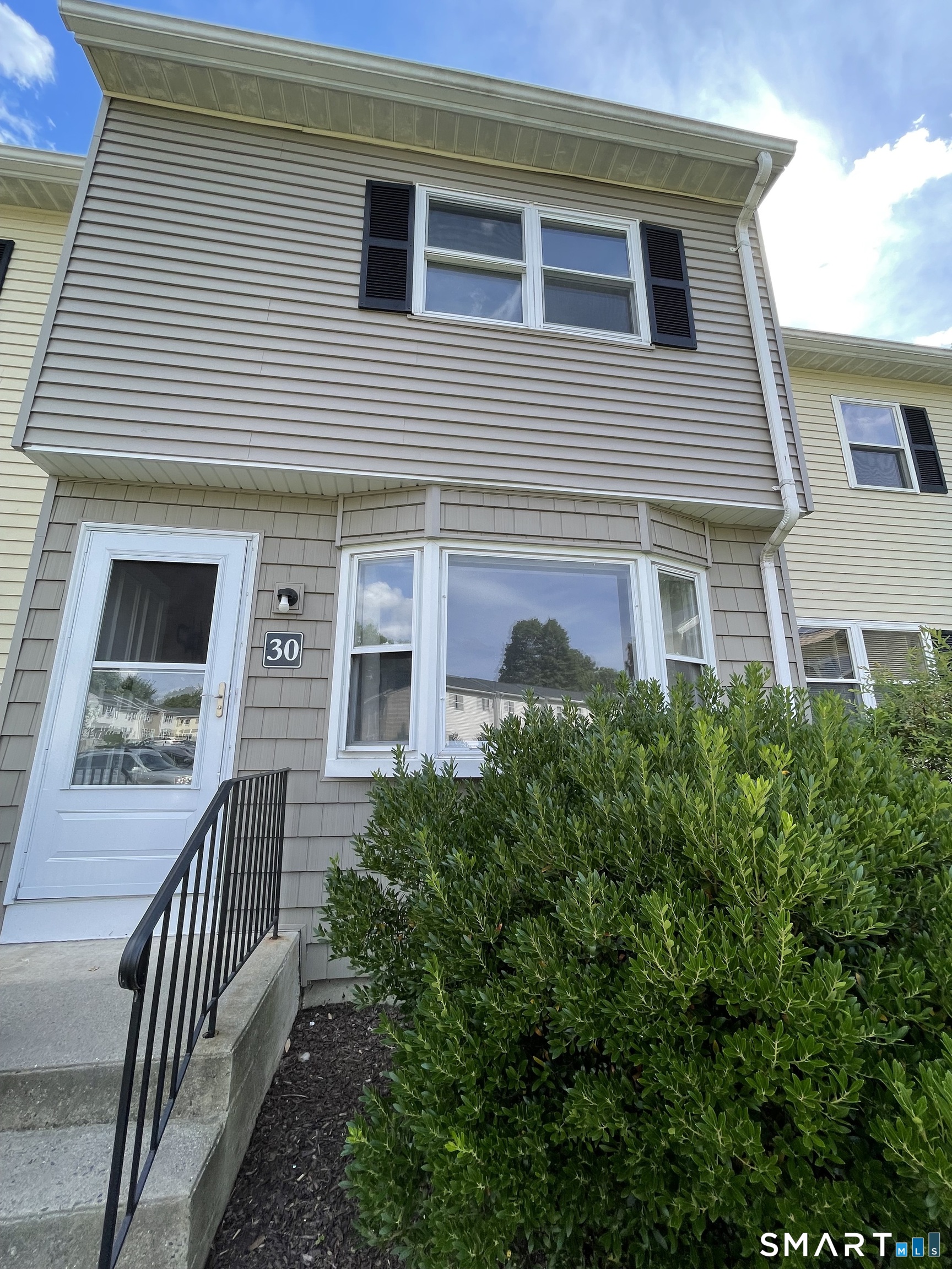 Enfield CT, 56 Elm Street, Unit 30